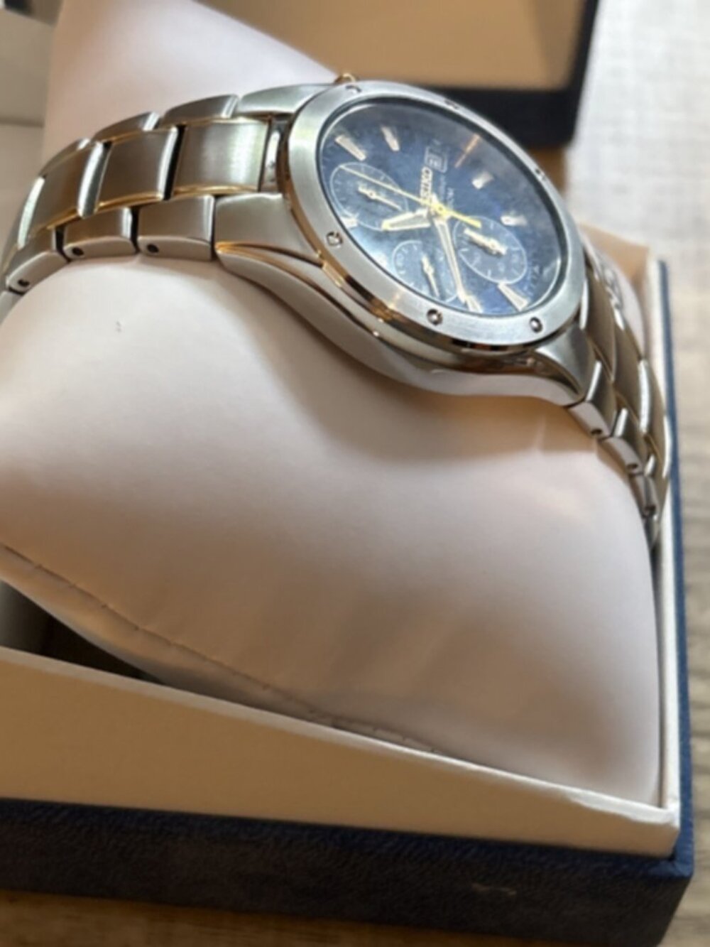 NEW* SEIKO TWO-TONE 7T92-OFXO  CHRONOGRAPH BLUE DIAL WATCH - Read Bio - Picture 3 of 7